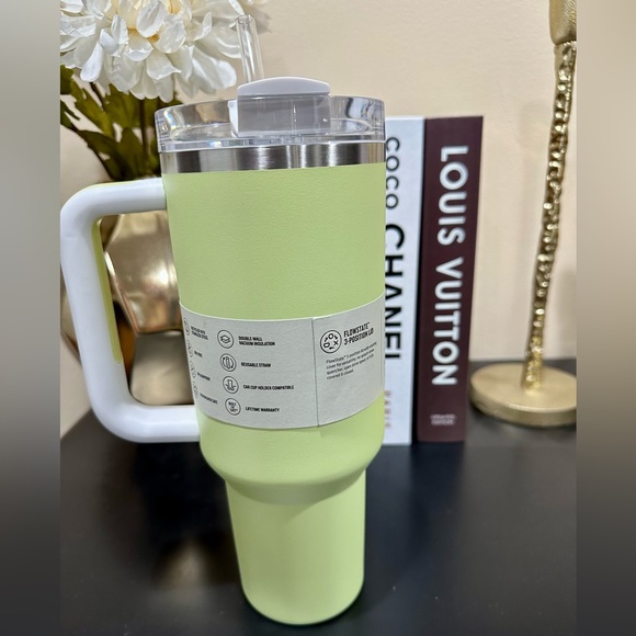 NWT Stanley Quencher H2.0 FlowState Tumbler 40oz (Citron) - Picture 8 of 8
